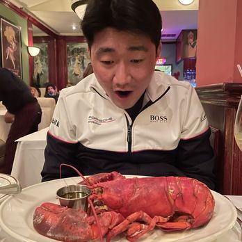 Le Petit Restaurant - Lobster! You can beat this deal! - French Near Me - Sherman Oaks, California Le Petit Restaurant - Lobster! You can beat this deal! - French Near Me - Sherman Oaks, California