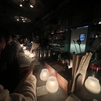 Whisler's - Cocktail Bars Near Me - Austin, Texas