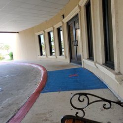 Coastal Bend Retina - Front door