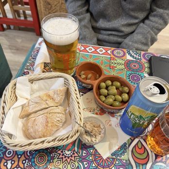 Lisboa Tu & Eu - Portuguese Near Me - Lisbon, 11