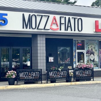 Mozzafiato Pizzeria - Italian Near Me - Centereach, New York