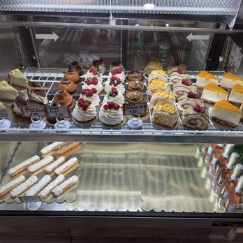 Madame Brioche - Beautiful desserts - Bakeries Near Me - Jacksonville, Florida Madame Brioche - Beautiful desserts - Bakeries Near Me - Jacksonville, Florida
