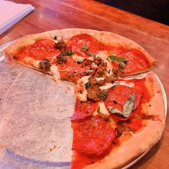 Hand Fire Pizza - Pepperoni and sweet Italian sausage - Pizza Near Me - Jackson, Wyoming Hand Fire Pizza - Pepperoni and sweet Italian sausage - Pizza Near Me - Jackson, Wyoming
