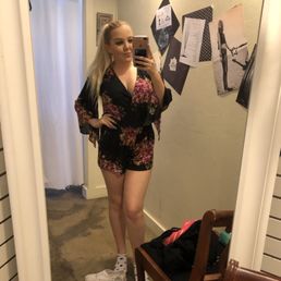 Dressing room and dress! Dressing room and dress!