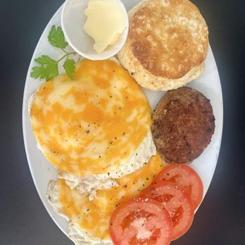 Lynny’s - Blue Plate Breakfast - Breakfast & Brunch Near Me - Austin, Texas Lynny’s - Blue Plate Breakfast - Breakfast & Brunch Near Me - Austin, Texas