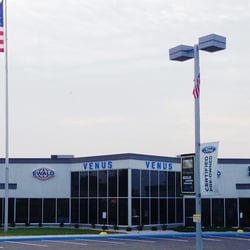 Ewald Automotive Group - Ewald's Venus Ford of Cudahy