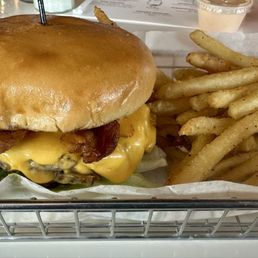 I Love Bacon burger