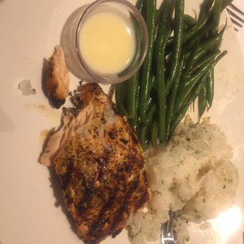 Bonefish Grill - Grilled Salmon with rice and String beans - Seafood Near Me - Troy, Michigan