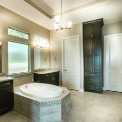 Marathon Spa & Bath