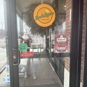 Lincoln Square Pancake House - Front door - Pancakes Near Me - Fishers, Indiana
