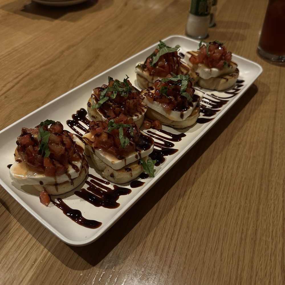 Roma Table - Bruschetta - Italian Near Me - Sevierville, Tennessee Roma Table - Bruschetta - Italian Near Me - Sevierville, Tennessee
