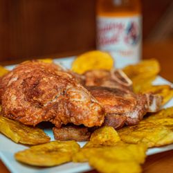 El Bohio Tropical Square Restaurant