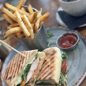 The Corner - Breakfast & Brunch Near Me - Glendale, California The Corner - Breakfast & Brunch Near Me - Glendale, California