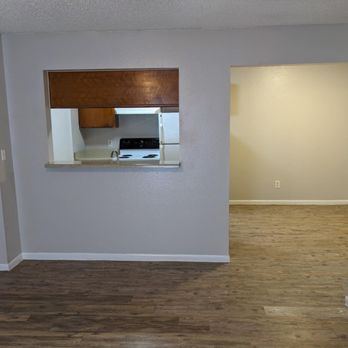 Pine Point Apartments - Kitchen/Dining Room - Apartments Near Me - Bastrop, Texas Pine Point Apartments - Kitchen/Dining Room - Apartments Near Me - Bastrop, Texas