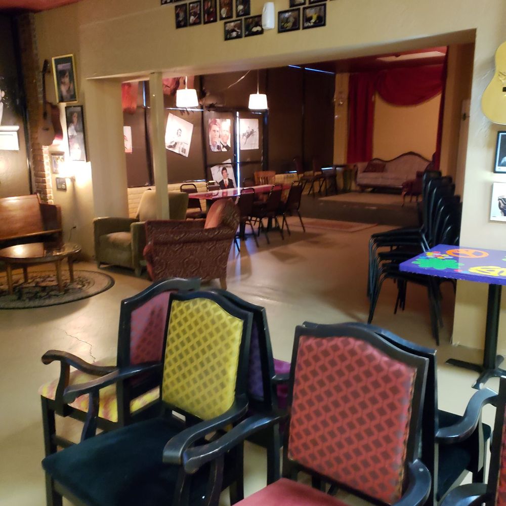 Kendall's Restaurant - Waiting area - American Near Me - Noble, Oklahoma Kendall's Restaurant - Waiting area - American Near Me - Noble, Oklahoma