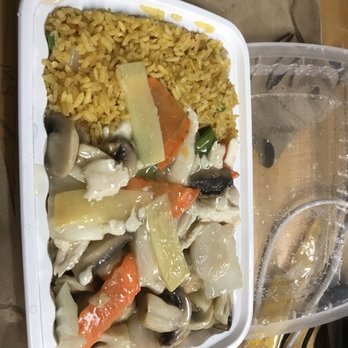 China King - Moo Goo Gai Pan - Chinese Near Me - Mars, Pennsylvania
