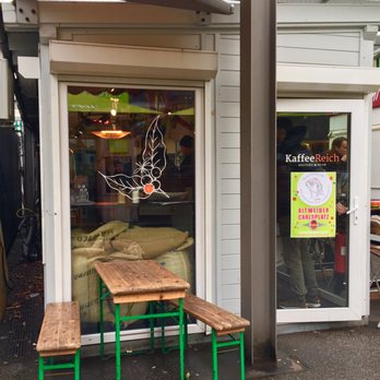 KaffeeReich - Klein aber fein die Bude auf dem Carlsplatz - Cafes Near Me - Dusseldorf, NW