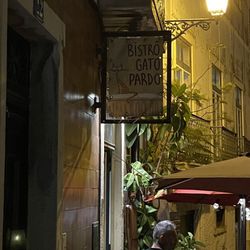 Gato Pardo - Try the lamb. With the incendi wine. Beautiful!  Friendly staff. Excellent food!