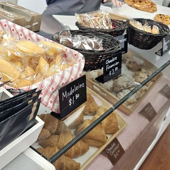 Chez Kobayashi Pastries - Patisserie/Cake Shop Near Me - Houston, Texas