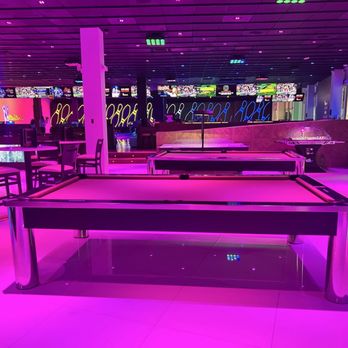 Strike 10 Bowling - Bowling Near Me - Hallandale Beach, Florida
