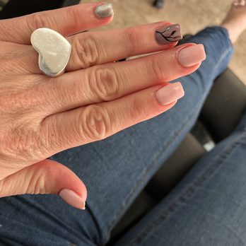 Ombre Nails - A little Fall fun. - Nail Salons Near Me - Los Angeles, California Ombre Nails - A little Fall fun. - Nail Salons Near Me - Los Angeles, California