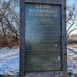 Riverfront Park - Off leash dog park rules