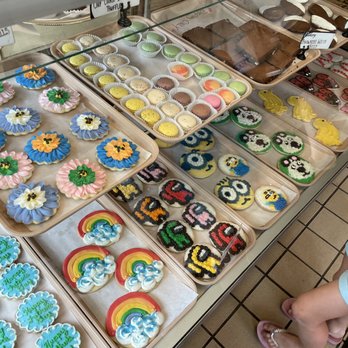 Schneider's Bakery - Frosted cookies - Bakeries Near Me - Cooperstown, New York