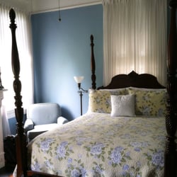 Southern Comfort Bed & Breakfast - Horizon Room