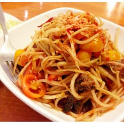 Star Lao Thai Restaurant - 'Som Tom' Paw Paw Salad Lao Style