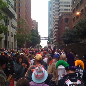 Bay to Breakers - Races & Competitions Near Me - San Francisco, California Bay to Breakers - Races & Competitions Near Me - San Francisco, California