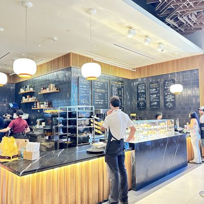 Porto's Bakery and Cafe by null