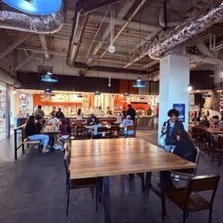 Blaze Pizza - Dining area