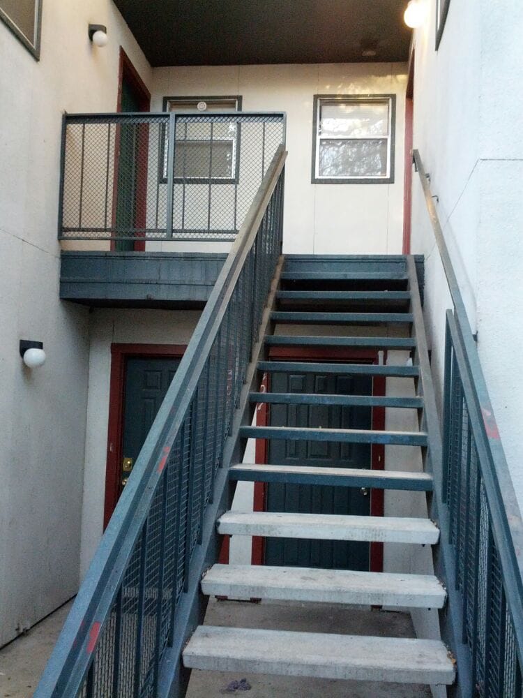 COURTLAND HEIGHTS Updated September 2024 5940 Danny Kaye, San