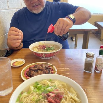 Palace Saimin - Large wonton min and beef skewers. Mustard was perfect too. - Japanese Near Me - Honolulu, Hawaii