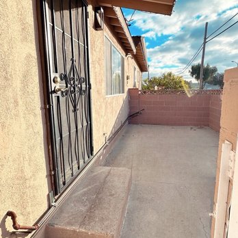 The Window Guys - Before front patio - Windows Installation Near Me - Corona, California The Window Guys - Before front patio - Windows Installation Near Me - Corona, California