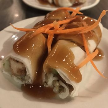 Silver Spoon Thai Restaurant - Spring rolls from lunch special - Thai Near Me - Chicago, Illinois