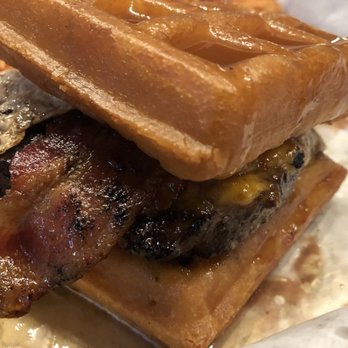 Hungry Buffalo - Shae recommended the Breakfast Burger and Ohio Horseshoe. Mmmm. - New American Near Me - Logan, Ohio Hungry Buffalo - Shae recommended the Breakfast Burger and Ohio Horseshoe. Mmmm. - New American Near Me - Logan, Ohio
