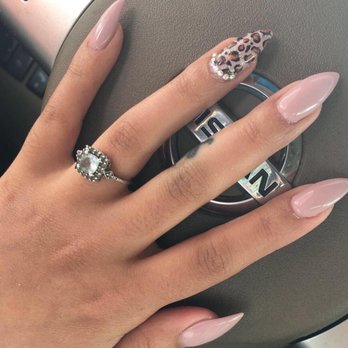 Freehold Nails - Nail Salons Near Me - Freehold, New Jersey