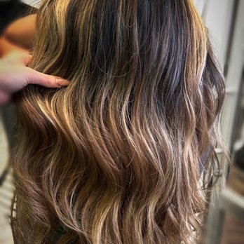 Hunnies - Hair Salons Near Me - Austin, Texas Hunnies - Hair Salons Near Me - Austin, Texas