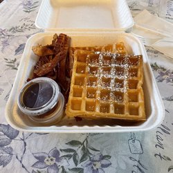 Auntie Cathie's Kitchen - Waffles/bacon with utensils (they can give regular)