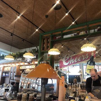Cafe Landwer - Rutherford & Bathurst - Cafes Near Me - Maple, Ontario Cafe Landwer - Rutherford & Bathurst - Cafes Near Me - Maple, Ontario