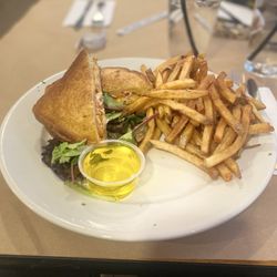 Artie's South Shore Fish Market & Restaurant - Lobster grilled cheese