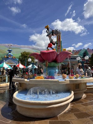 Mickey's Toontown by null