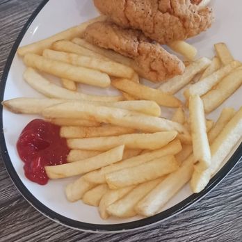 Roundabout grill - Chicken strip dinner (too bad my son ate half of it before I took the picture!) - Mexican Near Me - Victorville, California Roundabout grill - Chicken strip dinner (too bad my son ate half of it before I took the picture!) - Mexican Near Me - Victorville, California