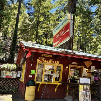 Confusion Hill - Snack bar - Amusement Parks Near Me - Piercy, California Confusion Hill - Snack bar - Amusement Parks Near Me - Piercy, California