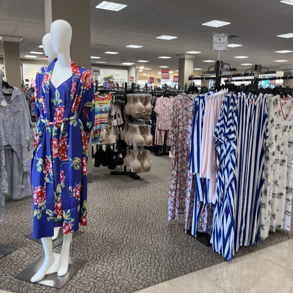 Dillard's - Men's Clothing Near Me - Waco, Texas Dillard's - Men's Clothing Near Me - Waco, Texas