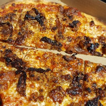 Flatbread Company - Burned sundries tomatoes just taste bitter... Alright pizza but not awesome, maybe compared to other options. - Pizza Near Me - Paia, Hawaii