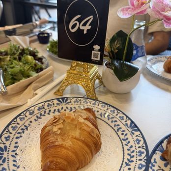 Voila Cafe - Almond croissant! - French Near Me - San Antonio, Texas Voila Cafe - Almond croissant! - French Near Me - San Antonio, Texas
