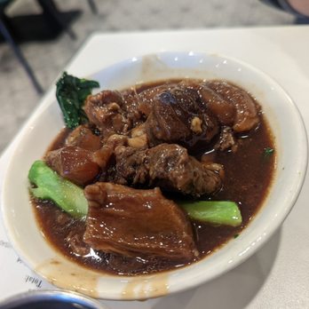 MingKee Deli - Beef Brisket - Chinese Near Me - Cupertino, California MingKee Deli - Beef Brisket - Chinese Near Me - Cupertino, California