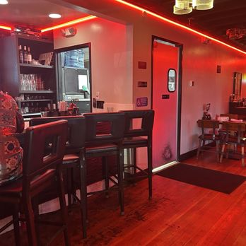 Fin & Feathers - Bar area - Seafood Near Me - Las Vegas, Nevada Fin & Feathers - Bar area - Seafood Near Me - Las Vegas, Nevada